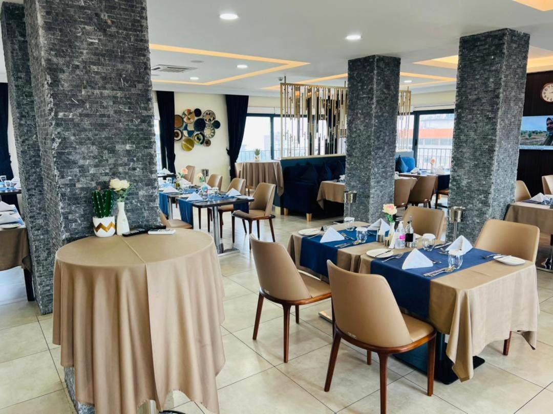 Souare Premium Hotel 코나크리 외부 사진